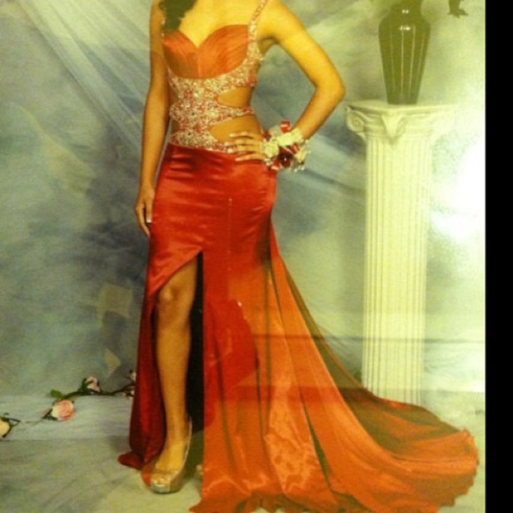 Red Prom Dress with Silver Ringtones